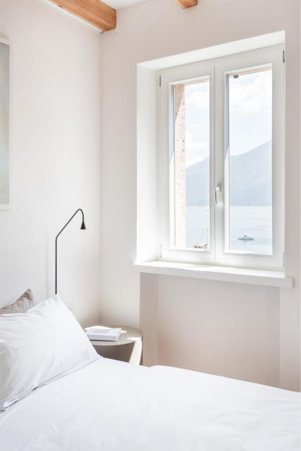 Maison Du Lac Limone sul Garda Zewnętrze zdjęcie
